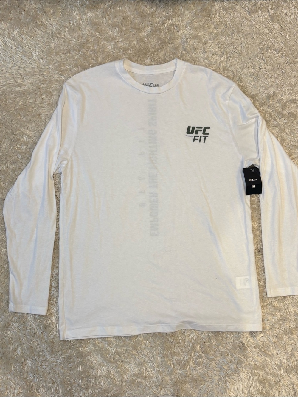 UFC Fit White Long Sleeve Crewneck Training Tee Shirt Casual, Soft Comfortable